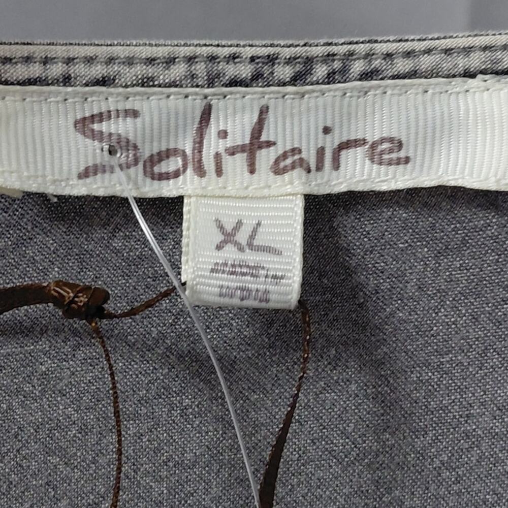 NWT Solitaire Gray Embroidered Beaded V-Neck Blouse Women Size XL - Picture 5 of 10